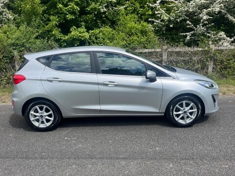 Ford Fiesta ZETEC 6