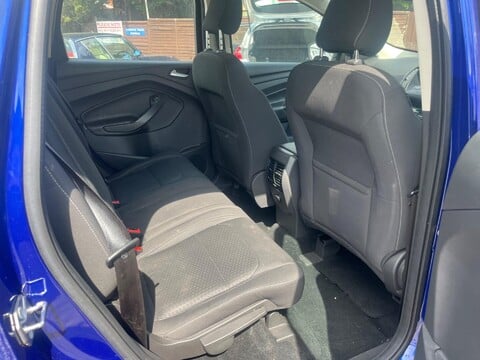 Ford Kuga ZETEC TDCI 15