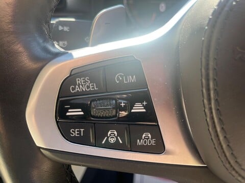 BMW 5 Series 520D M SPORT TOURING MHEV 25