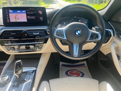 BMW 5 Series 520D M SPORT TOURING MHEV 2