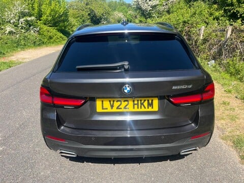 BMW 5 Series 520D M SPORT TOURING MHEV 8