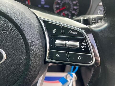 Kia Optima CRDI 2 ISG 23