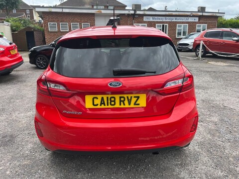 Ford Fiesta TITANIUM 8