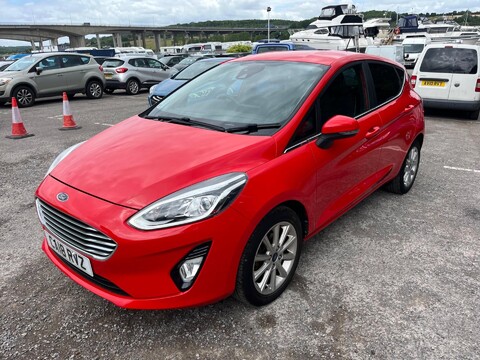 Ford Fiesta TITANIUM 10