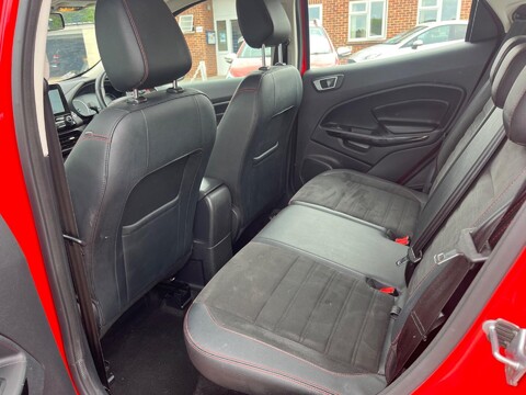 Ford Ecosport ST-LINE 14