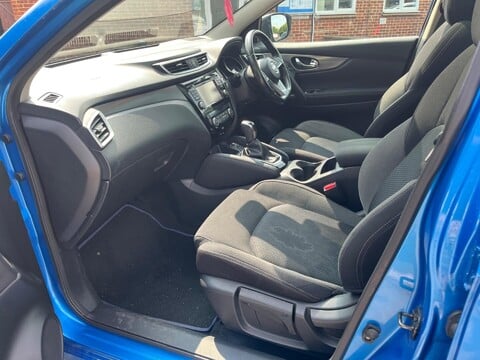 Nissan Qashqai N-CONNECTA DIG-T XTRONIC 14