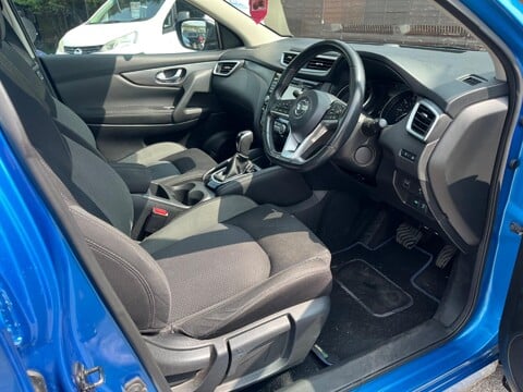 Nissan Qashqai N-CONNECTA DIG-T XTRONIC 15