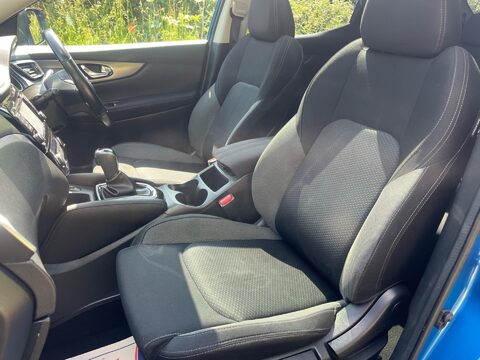 Nissan Qashqai N-CONNECTA DIG-T XTRONIC 19
