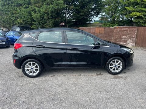Ford Fiesta ZETEC 3
