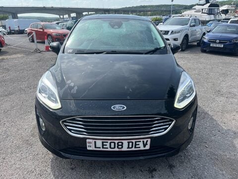 Ford Fiesta ZETEC 9