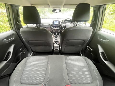 Ford Fiesta ZETEC 19
