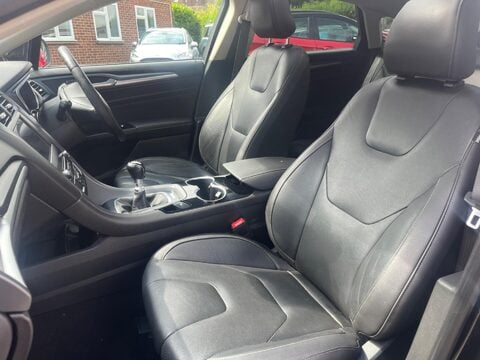 Ford Mondeo TITANIUM TDCI 4