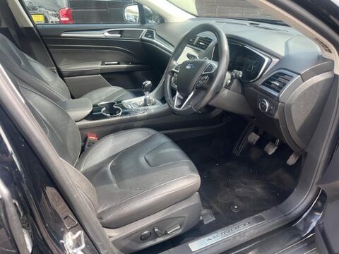 Ford Mondeo TITANIUM TDCI 17