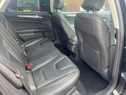 Ford Mondeo TITANIUM TDCI 19