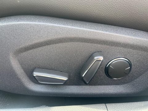Ford Mondeo TITANIUM TDCI 23
