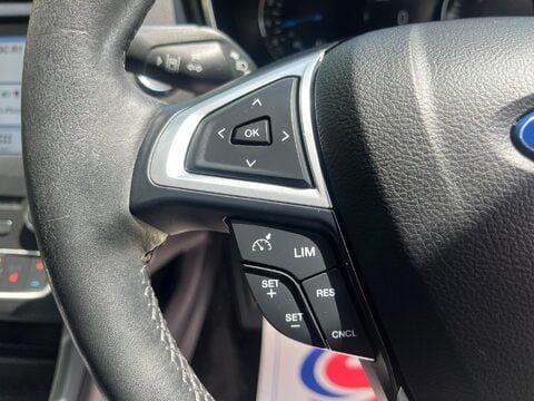Ford Mondeo TITANIUM TDCI 30