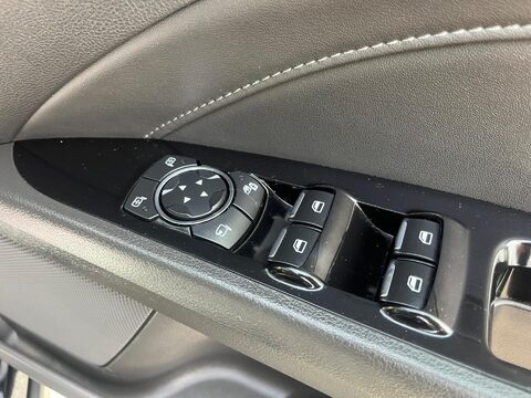 Ford Mondeo TITANIUM TDCI 29