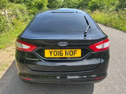 Ford Mondeo TITANIUM TDCI 25