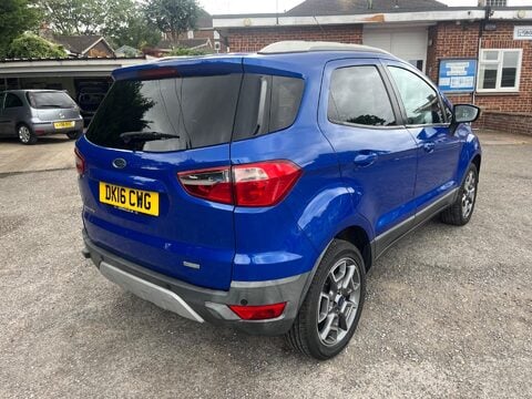 Ford Ecosport TITANIUM 7