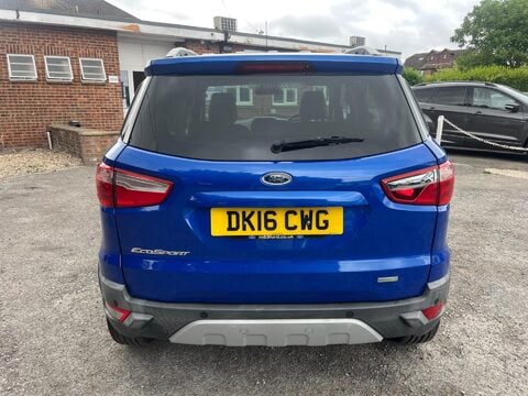 Ford Ecosport TITANIUM 8