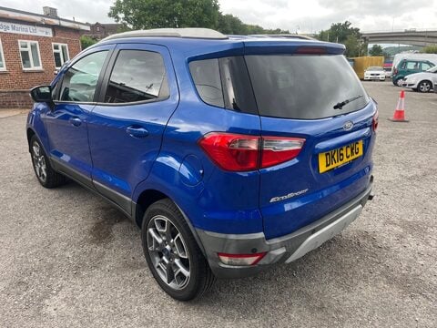 Ford Ecosport TITANIUM 12