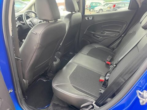 Ford Ecosport TITANIUM 17