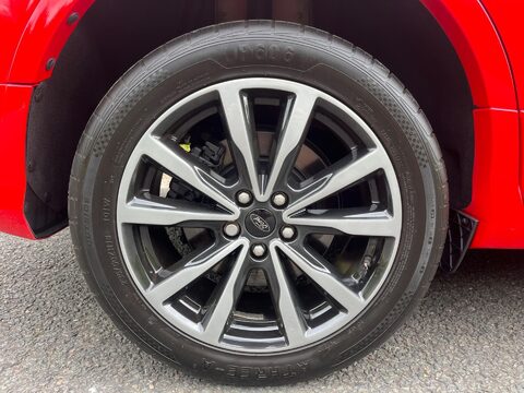 Ford Kuga ST-LINE 4