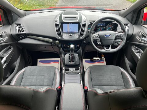 Ford Kuga ST-LINE 13