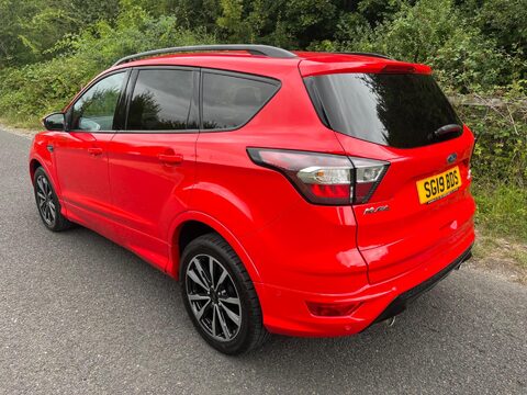 Ford Kuga ST-LINE 12
