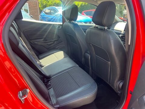 Ford Ecosport TITANIUM 16