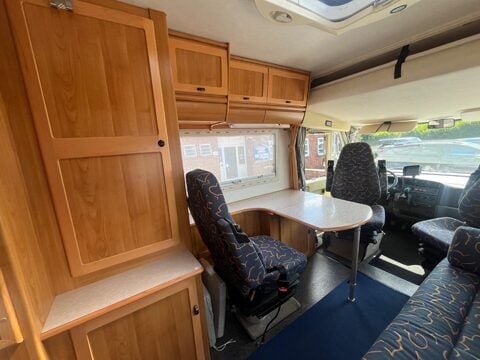 Hymer B584 15