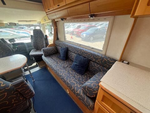 Hymer B584 21