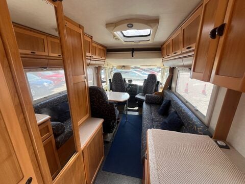 Hymer B584 2