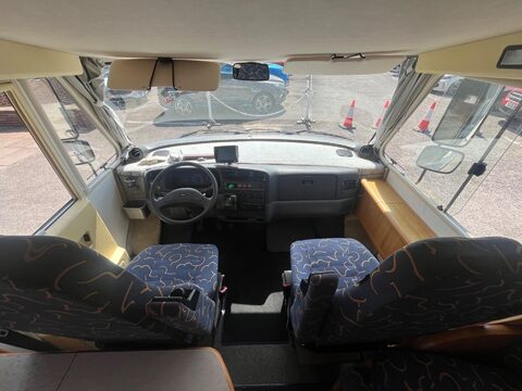 Hymer B584 14