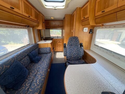 Hymer B584 3