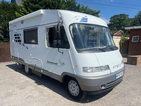 Hymer B584 5