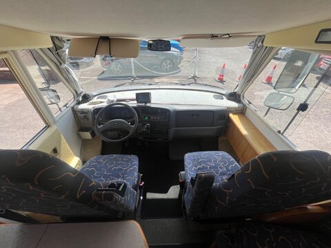 Hymer B584 14