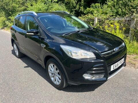 Ford Kuga TITANIUM TDCI 5