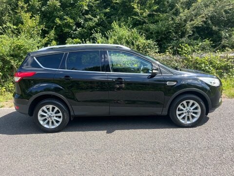 Ford Kuga TITANIUM TDCI 6