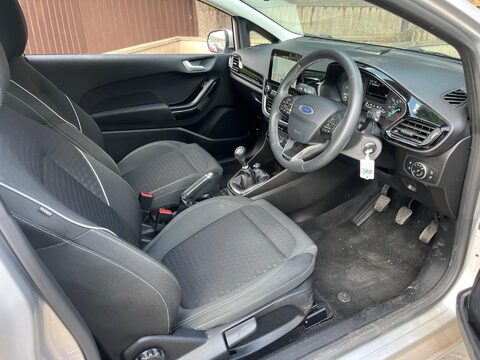 Ford Fiesta ZETEC 12