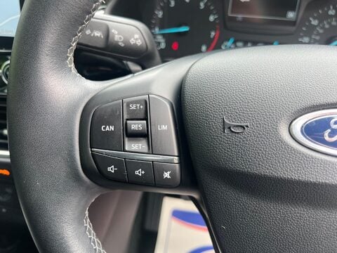 Ford Fiesta ZETEC 23