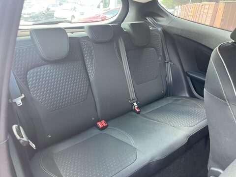 Ford Fiesta ZETEC 15