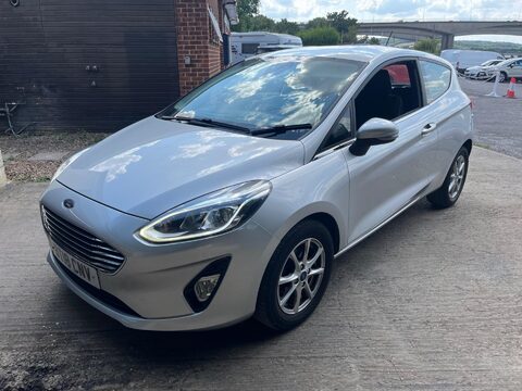 Ford Fiesta ZETEC 9