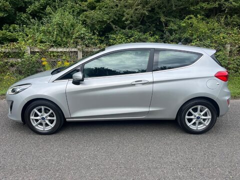 Ford Fiesta ZETEC 11