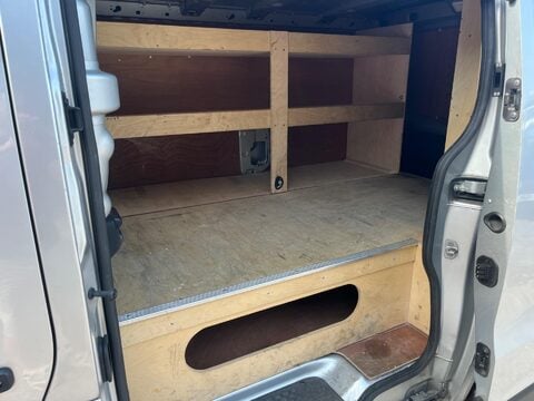 Renault Trafic SL28 SPORT ENERGY DCI 17
