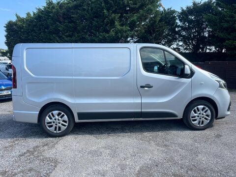 Renault Trafic SL28 SPORT ENERGY DCI 6