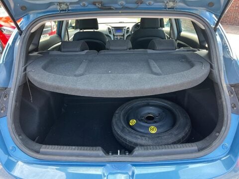 Hyundai i30 ACTIVE 4