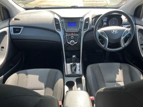 Hyundai i30 ACTIVE 11