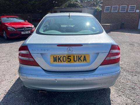 Mercedes-Benz CLK CLK320 ELEGANCE 8