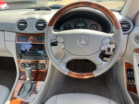 Mercedes-Benz CLK CLK320 ELEGANCE 2